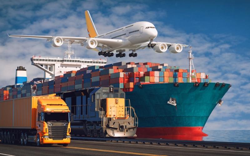 Armada truk cargo ekspedisi untuk pengiriman barang industri kawasan Cikarang Bekasi Jababeka MM2100
